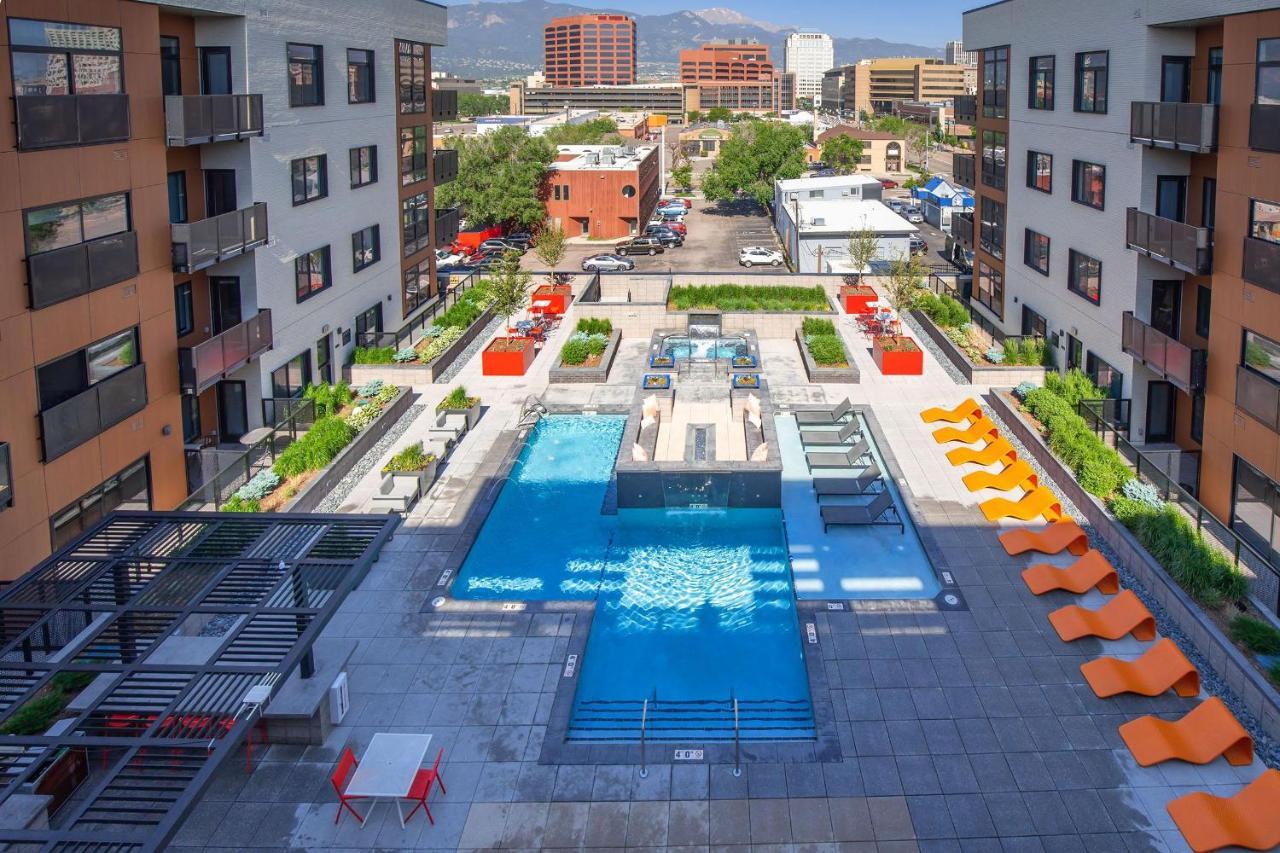 Colorado Springs Luxurious Unit With Mountain View Apartment ภายนอก รูปภาพ